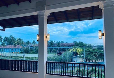 Beach/ocean view. Blue Spring Hotel