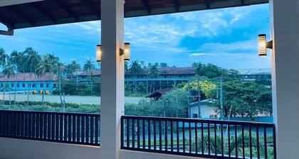 Blue Spring Hotel