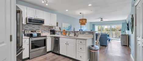 Fridge, microwave, oven, stovetop