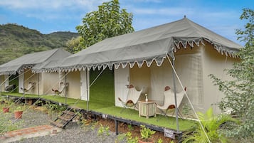 Deluxe Tent | Desk, laptop workspace, soundproofing, iron/ironing board
