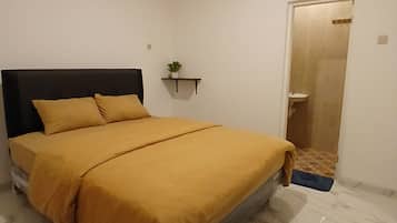 Deluxe-Doppelzimmer | Laptopgeeigneter Arbeitsplatz, kostenloses WLAN, Bettwäsche