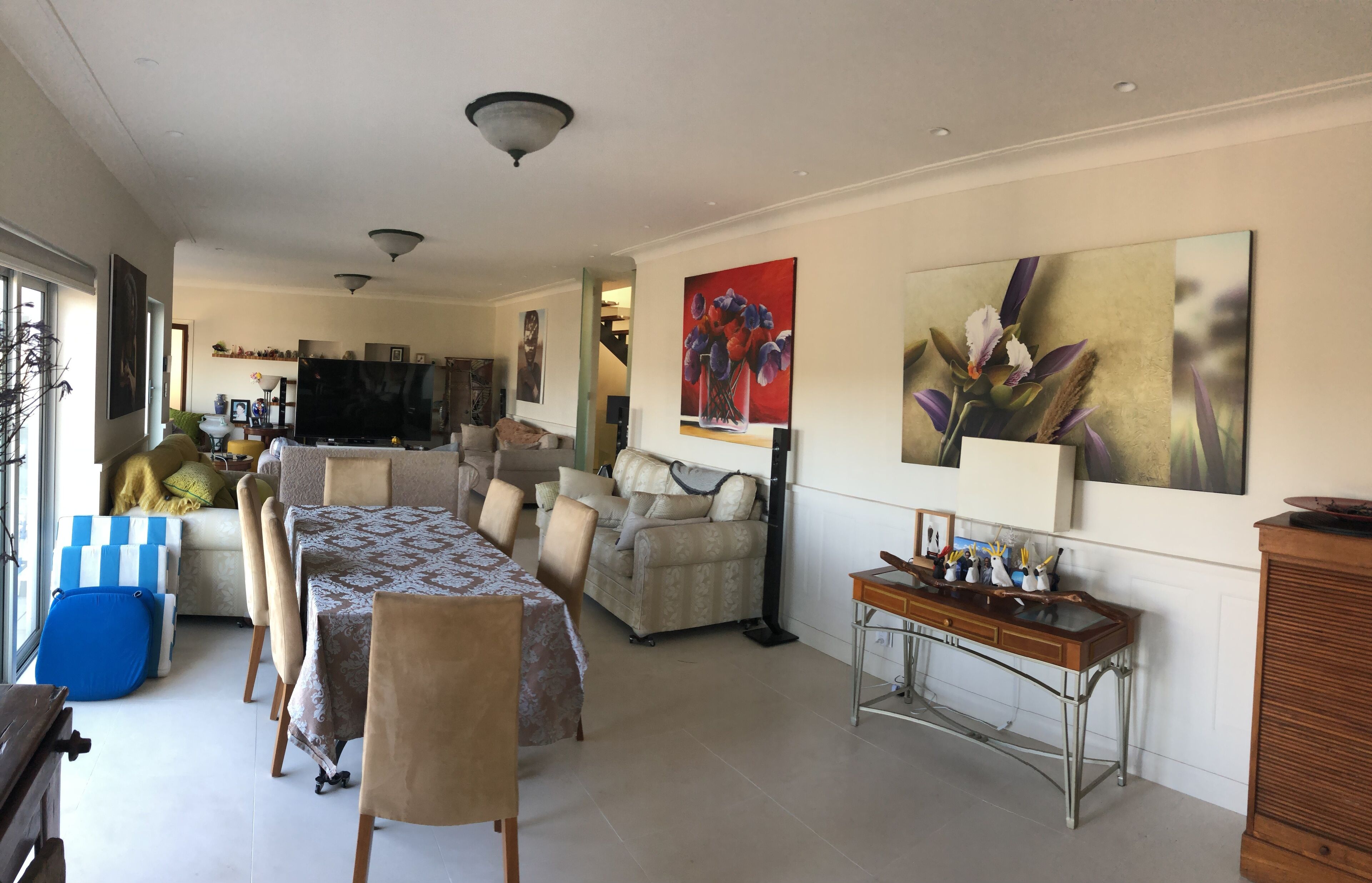 Supersized whole floor Residence Near Manly — image 9