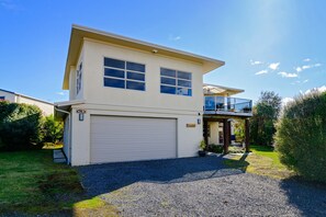Exterior - Kaimanawa Lookout - Omori Holiday Home (Omori)
