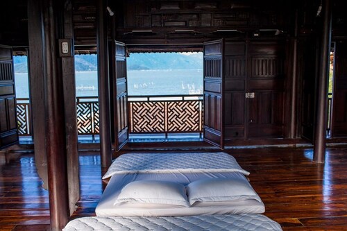 Beachfront villa in Nha Trang