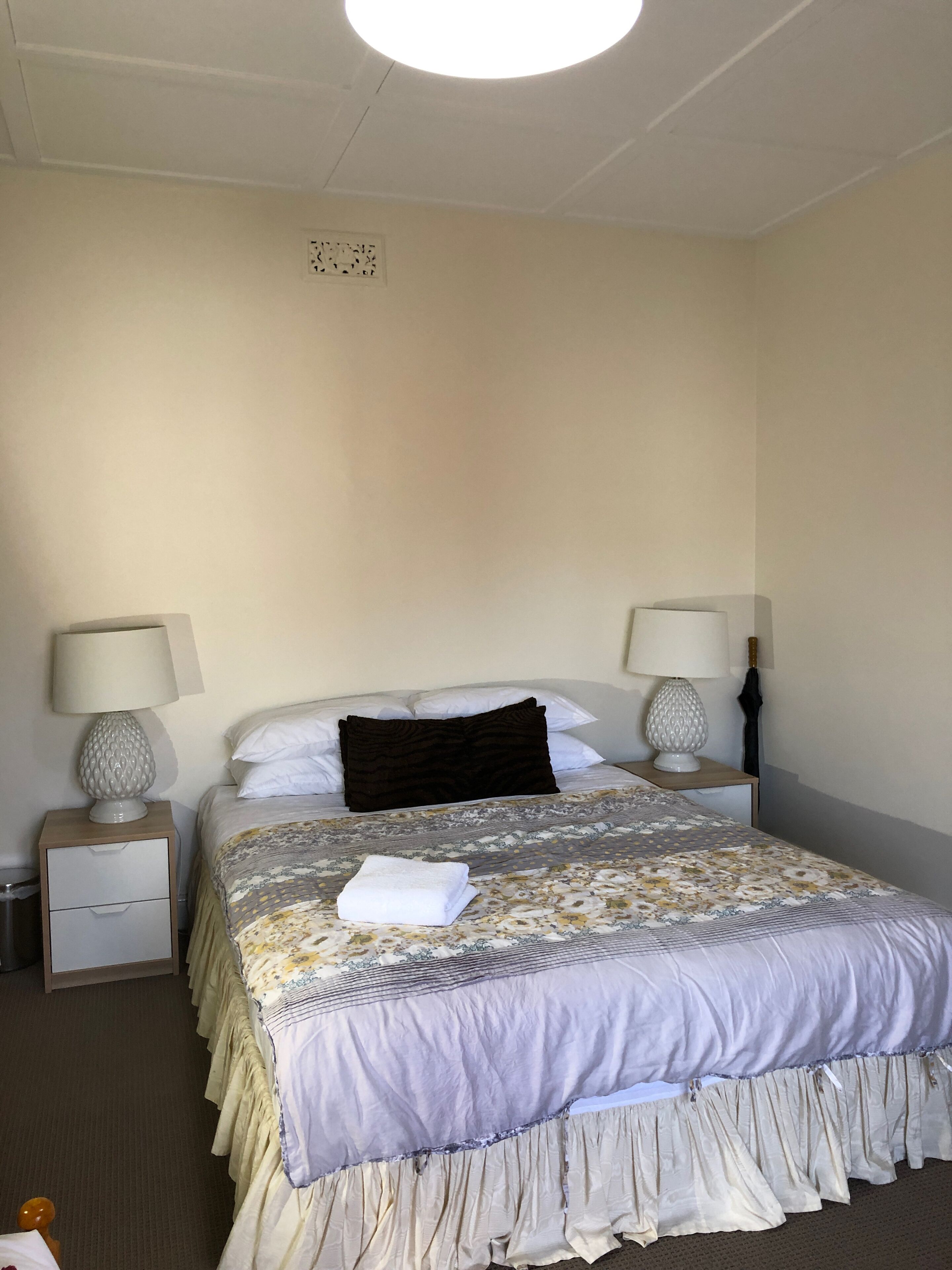 2 BR apartment near the Rocks — image 8