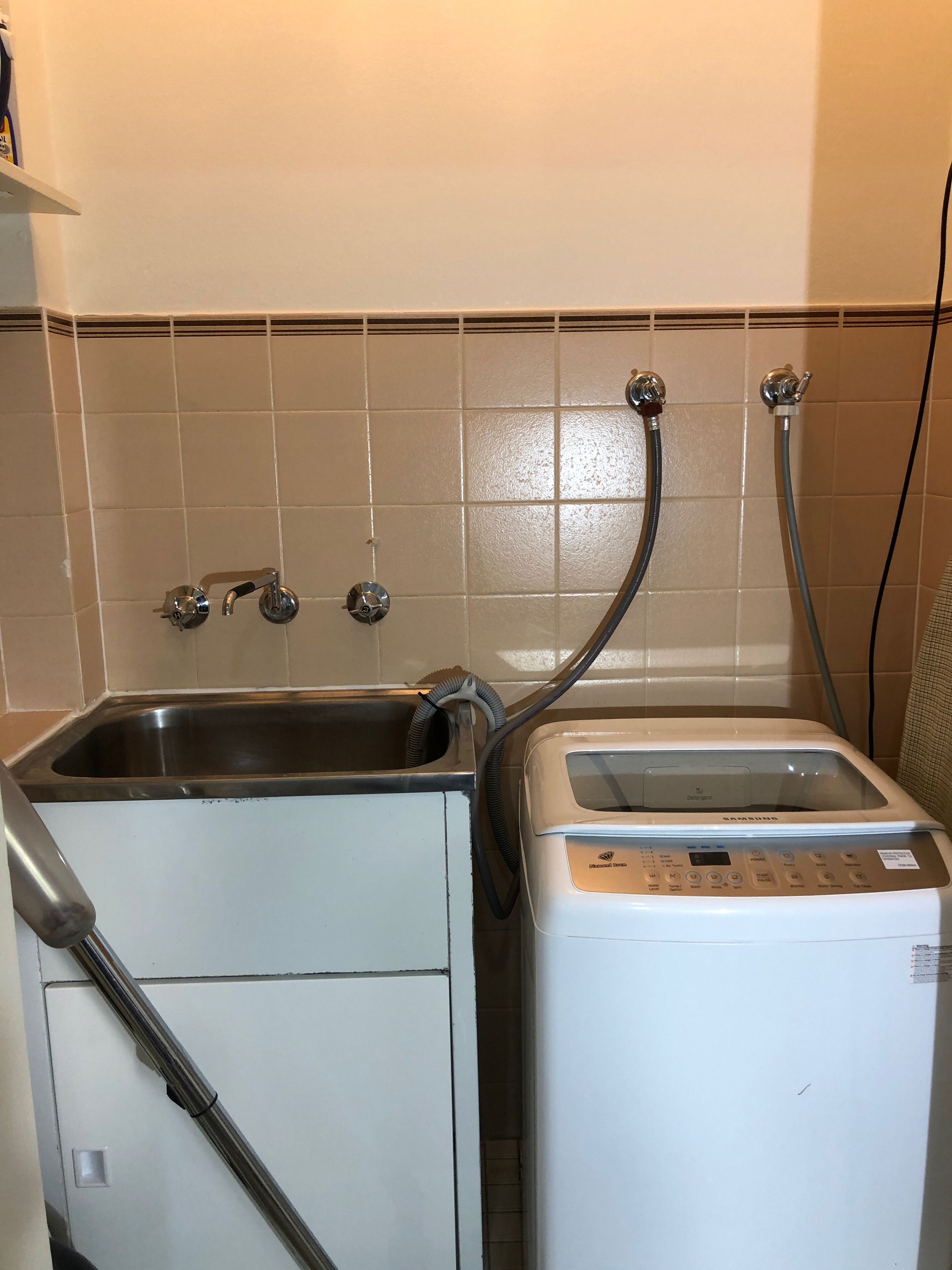 2 BR apartment near the Rocks — image 13