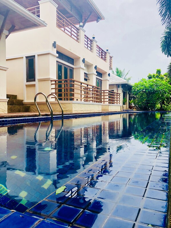 Pool - Kirinakara luxury villa (Tambon Hin Lek Fai)