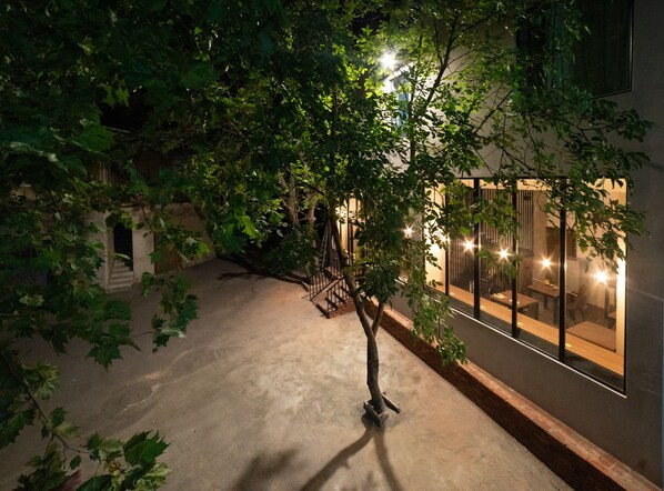 Terrasse/gårdhave