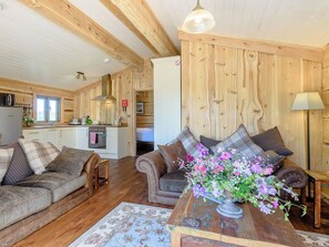 TV - 2 bedroom accommodation in Croft, near Skegness (Croft, near Skegness)