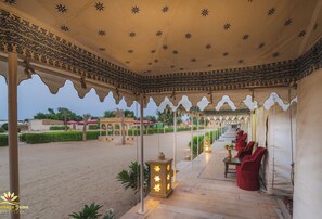 บริเวณภายนอก