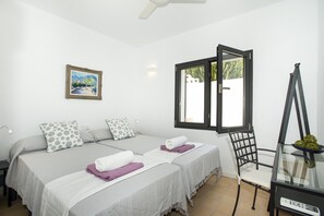 3 Schlafzimmer, Zimmersafe, Bügeleisen/Bügelbrett, Reisekinderbett