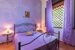 3 Schlafzimmer, Zimmersafe, Schreibtisch, Bügeleisen/Bügelbrett