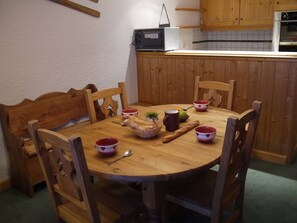 Dining - Calm apartment, view on slopes - 4 guests (Méribel)
