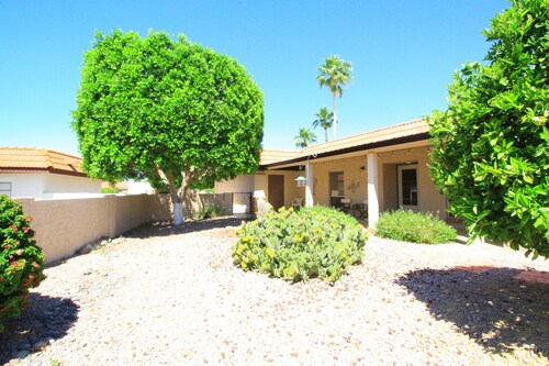 Camelot Golf Course - Comfortable 2 bedroom