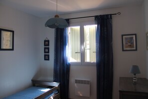 3 Schlafzimmer, Bügeleisen/Bügelbrett, Reisekinderbett, kostenloses WLAN