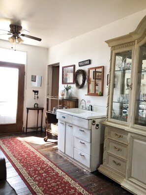 Interior - The Ira Weed House (Wurtsboro)