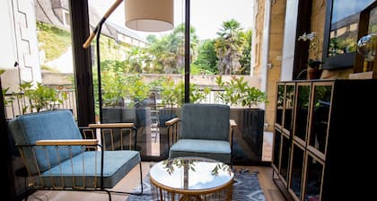 Elisabeth's suite in the heart of the medieval center of Sarlat