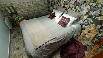 2 bedrooms