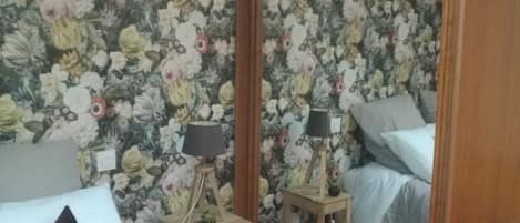 2 bedrooms