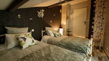 2 bedrooms, iron/ironing board, travel cot, WiFi