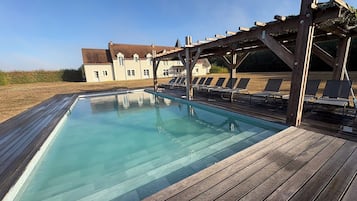 Piscine extérieure, piscine chauffée
