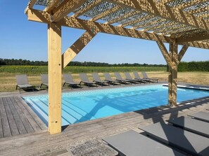 Piscine extérieure, piscine chauffée