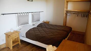 3 chambres, fer et planche Ă repasser, lit parapluie, Wi-Fi gratuit