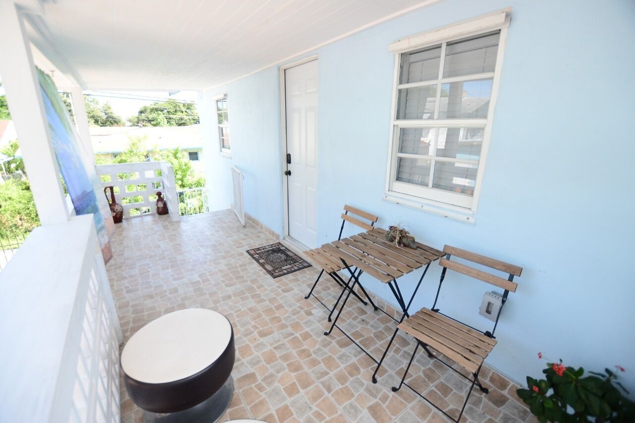Private 2BD - Free Parking