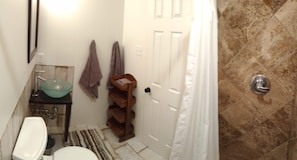 Towels, soap, shampoo, toilet paper