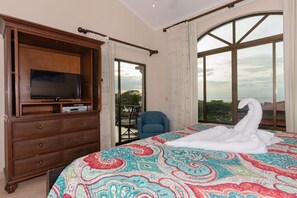 3 chambres, fer et planche à repasser, lit parapluie, Wi-Fi gratuit