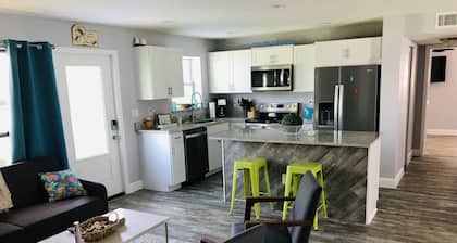 Beach Home avec piscine - 5 minutes Ă pied de la plage