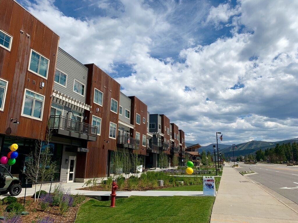 Parkering på området