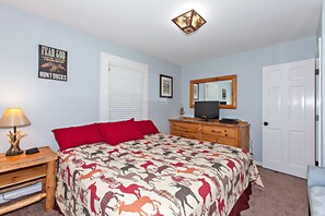 2 Schlafzimmer, Reisekinderbett, kostenloses WLAN, BettwÀsche
