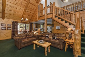 TV, fireplace, DVD player, video library - Summit Paradise by Destination Big Bear : Mountain Log Cabin Walking Distance to Snow Summit! Hulu Live & Roku! Charcoal BBQ! (Big Bear Lake)