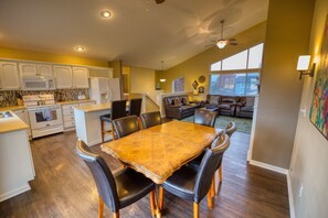 Interior - Beautiful Spokane Valley Home (Spokane Valley)