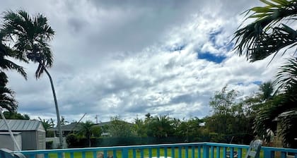 SURFERS DREAM STUDIO