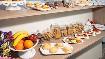 Desayuno buffet incluido todos los días