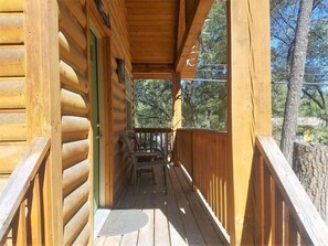 Terrace/patio - AC-#1 Deer Cabin- Cute Micro Log Cabin at Center of Midtown Ruidoso (Ruidoso)