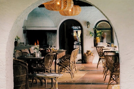 Restaurante. Villa Arnica