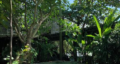 The Hide Hostel at Canggu - Adults Only