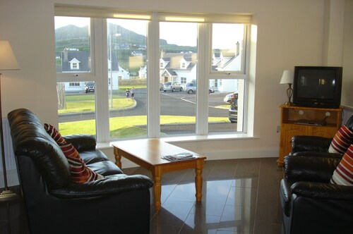 Downings Coastguard Cottages - Type E Apartment