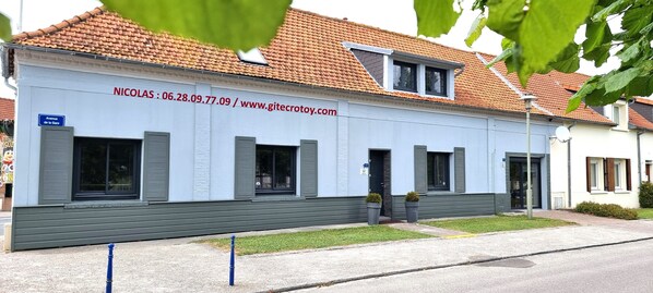 Exterior - Grande Maison Familiale ⭐⭐⭐ 11 pers| 5 Ch | Cour clos |Crotoy |Baie de Somme (Le Crotoy)