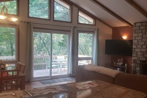 Smart TV, fireplace, video games, DVD player