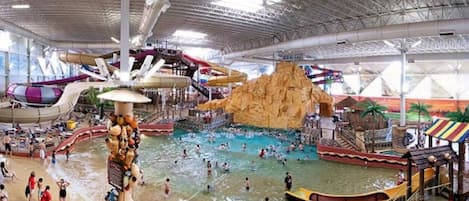 Inomhuspool och uppvärmd pool