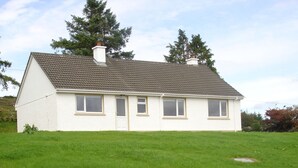 Exterior - Bradleys Cottage Creeslough (Creeslough)