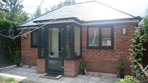 Exterior - Beautiful bungalow in lovely garden  Enquire  for details  (Manchester)