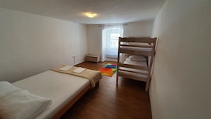 1 bedroom, free WiFi