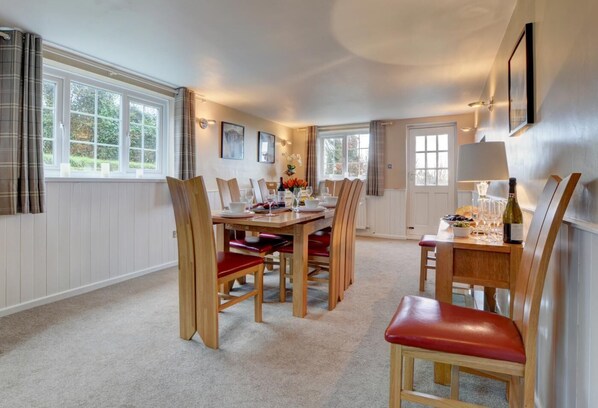 تناول الطعام