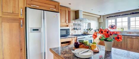 Microwave, oven, dishwasher, toaster