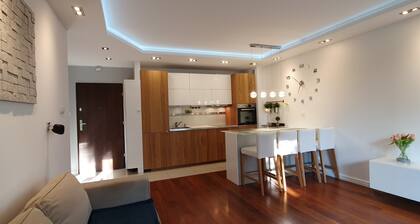 Apartment with a charming garden